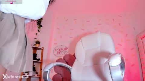 Kylie online show from March 8, 2026, 8:51 am