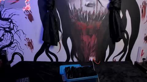 Snapshot of kylie_foxx1 chatting on February 25, 2025, 2:36 am submissive demon Please help me to reach 500 thumbs up online show from February 25, 2025, 2:36 am