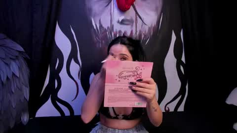 Snapshot of kylie_foxx1 chatting on November 27, 2025, 10:56 pm submissive demon Please help me to reach 500 thumbs up online show from November 27, 2025, 10:56 pm