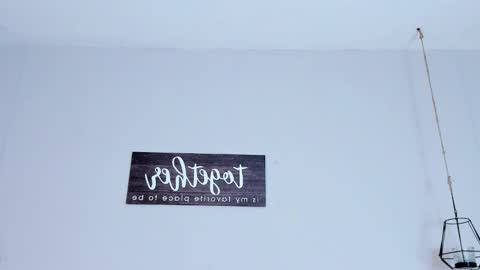 kylie_ls online show from November 14, 2025, 2:21 am