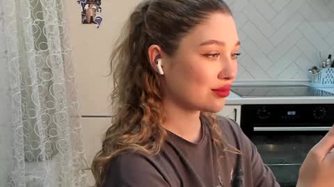 Snapshot of kylieblond chatting on January 3, 2025, 9:57 pm Din online show from January 3, 2025, 9:57 pm