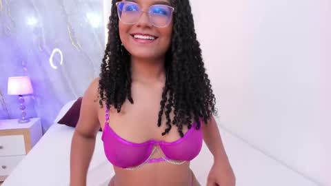 Kylie  online show from March 7, 2025, 8:00 pm