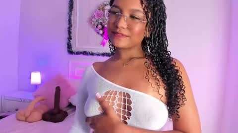 Kylie  online show from January 12, 2026, 7:52 pm