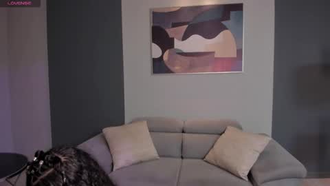 Kylie Jenkins online show from November 1, 2025, 1:02 pm