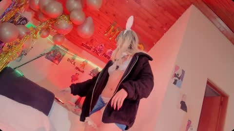   online show from January 24, 2025, 9:58 pm