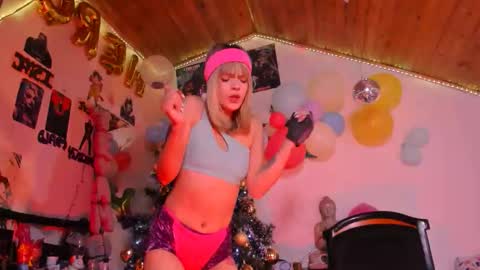   online show from November 29, 2025, 12:57 am