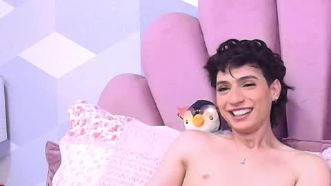 Kylie jl online show from September 23, 2025, 6:11 pm