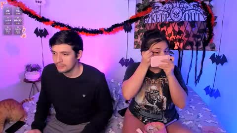 kylietimothee online show from October 14, 2025, 6:47 am