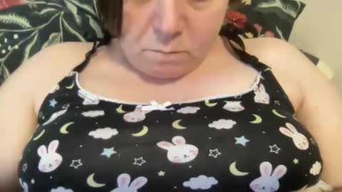 Snapshot of kylorencat chatting on January 22, 2025, 5:17 pm KYLO online show from January 22, 2025, 5:17 pm