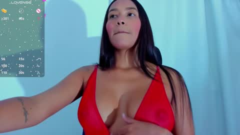 Snapshot of kymberlyfox1 chatting on November 8, 2025, 5:40 am Kym online show from November 8, 2025, 5:40 am