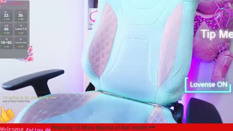 Kyomi online show from February 15, 2025, 2:00 pm