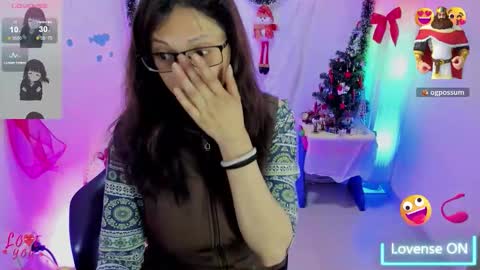 Kyomi online show from December 1, 2025, 1:05 pm