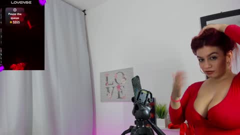 Snapshot of kyoto_sr chatting on December 10, 2024, 11:51 pm Alejandra online show from December 10, 2024, 11:51 pm