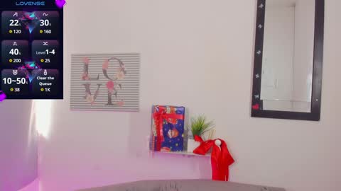 Snapshot of kyoto_sr chatting on December 23, 2024, 3:12 pm Alejandra online show from December 23, 2024, 3:12 pm