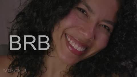 Snapshot of kyria__1 chatting on February 21, 2025, 10:15 pm schedule 300 pm - 1100pm colombia time online show from February 21, 2025, 10:15 pm