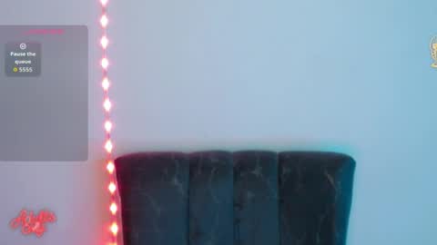 kyroestrada online show from April 21, 2026, 12:12 am