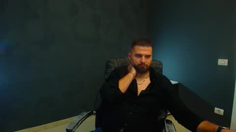 KysonOnyx online show from October 20, 2025, 7:20 am