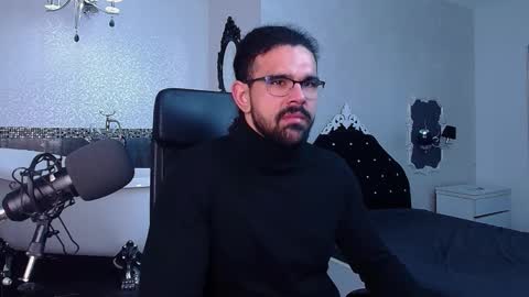 KysonRhodes online show from December 19, 2025, 5:47 am