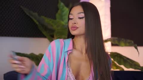 Kyssa online show from September 9, 2025, 6:07 pm