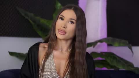 Kyssa online show from September 10, 2025, 6:30 pm