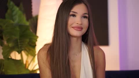 Kyssa online show from September 19, 2025, 6:41 pm