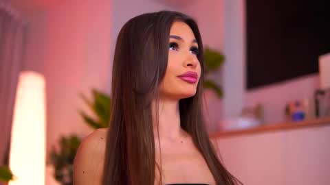 Snapshot of kyssaraplay chatting on December 19, 2025, 8:27 pm Kyssa online show from December 19, 2025, 8:27 pm