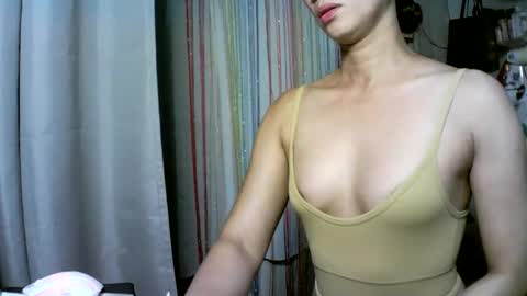 Snapshot of kyutshyne chatting on February 22, 2025, 7:14 pm kyutshyne online show from February 22, 2025, 7:14 pm