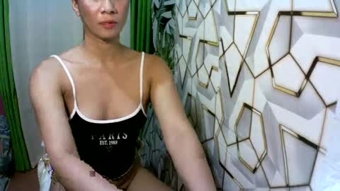 kyutshyne online show from March 5, 2026, 4:03 pm