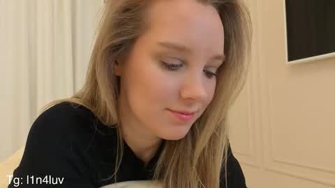 Snapshot of l1n4luv chatting on December 16, 2025, 9:31 pm lina online show from December 16, 2025, 9:31 pm