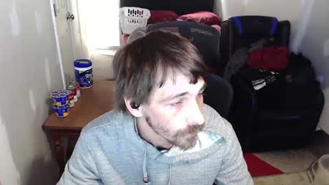 Snapshot of l1v1nth3dr3am chatting on February 8, 2026, 6:39 am l1v1nth3dr3am online show from February 8, 2026, 6:39 am