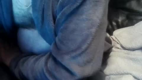 pelle and lady online show from February 2, 2025, 10:28 pm