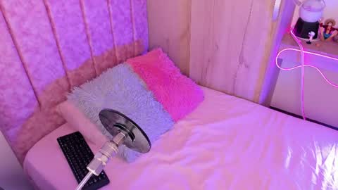 Snapshot of laana_foxx chatting on July 12, 2026, 10:34 pm lana foxx Model independient online show from July 12, 2026, 10:34 pm