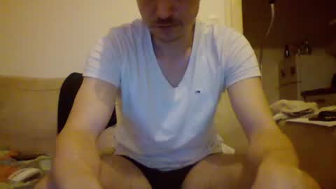 Snapshot of labelette007 chatting on January 25, 2025, 2:04 am labelette007 online show from January 25, 2025, 2:04 am