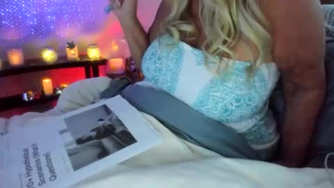 Lacey online show from April 19, 2026, 4:45 am