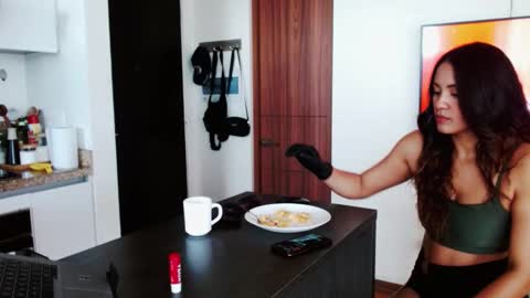 Snapshot of lachicadelcan chatting on November 13, 2025, 2:27 pm Jazmin online show from November 13, 2025, 2:27 pm