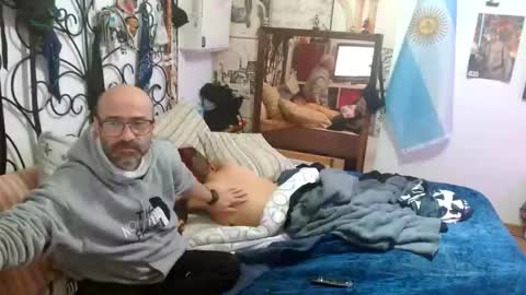 lachicadeldiablo online show from March 27, 2026, 11:37 pm