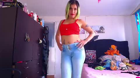 Valentina online show from May 20, 2026, 8:15 pm