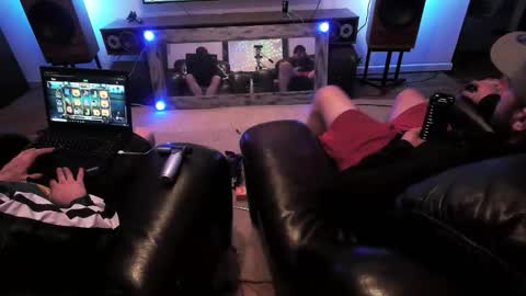 Hectic online show from October 30, 2025, 8:20 pm