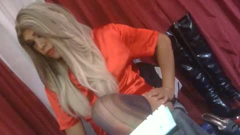 Snapshot of lady_athenax chatting on June 5, 2026, 9:04 am Athena online show from June 5, 2026, 9:04 am