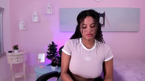 Snapshot of lady_danbury chatting on February 26, 2025, 4:45 pm Karla - Instagram lady karla1 online show from February 26, 2025, 4:45 pm