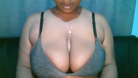 lady_dearra online show from March 1, 2026, 3:08 am