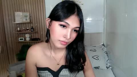   online show from May 15, 2026, 10:06 pm