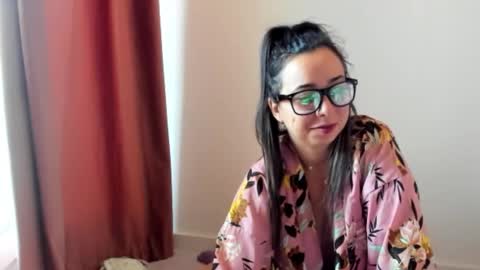 Lady Lyanna online show from September 16, 2025, 2:07 pm