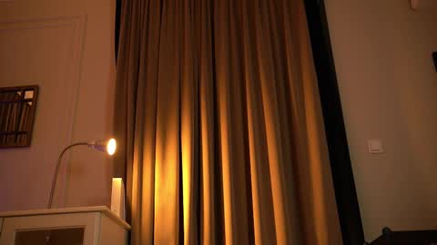 lady_nicolett online show from March 20, 2026, 1:10 am