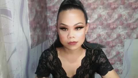 lady_shane26 online show from June 4, 2026, 10:32 am