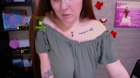 Hello  Im Tiana - topless model. online show from December 21, 2024, 10:40 pm