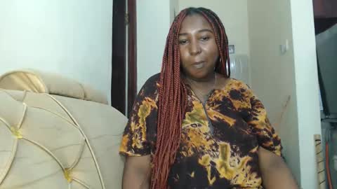 Maya online show from December 2, 2025, 11:00 pm