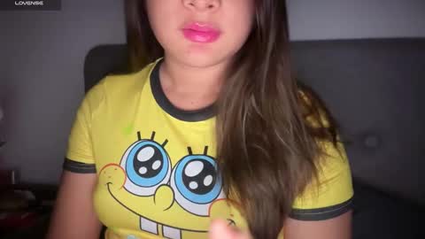 Snapshot of ladybird21 chatting on January 5, 2026, 6:33 pm Aria online show from January 5, 2026, 6:33 pm