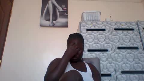 lindah32 online show from January 21, 2025, 1:54 pm