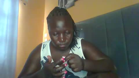 lindah32 online show from January 11, 2026, 12:10 pm